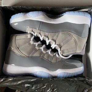 Cool Grey Jordan 11s for sale !